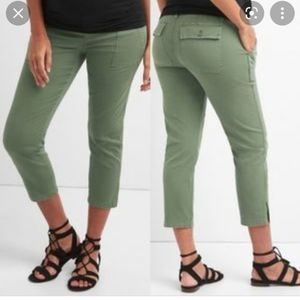 GAP Women's Green Cropped Jeans